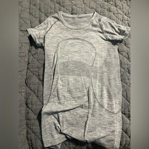 lululemon shirt